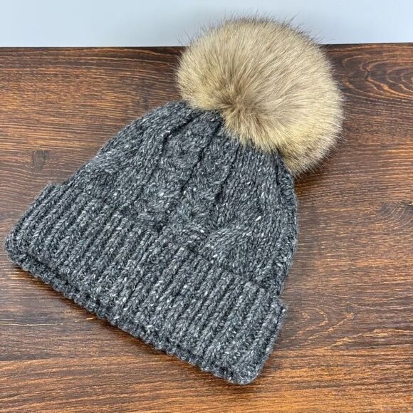 Pendleton Women’s Wool Alpaca Blend Pom Pom Cable Knit Hat OS NWOT main image 4